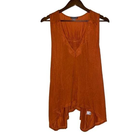 Venus Women‎ Sleeveless Top L Embroidered Open Back Asymmetric Hem - Picture 1 of 7
